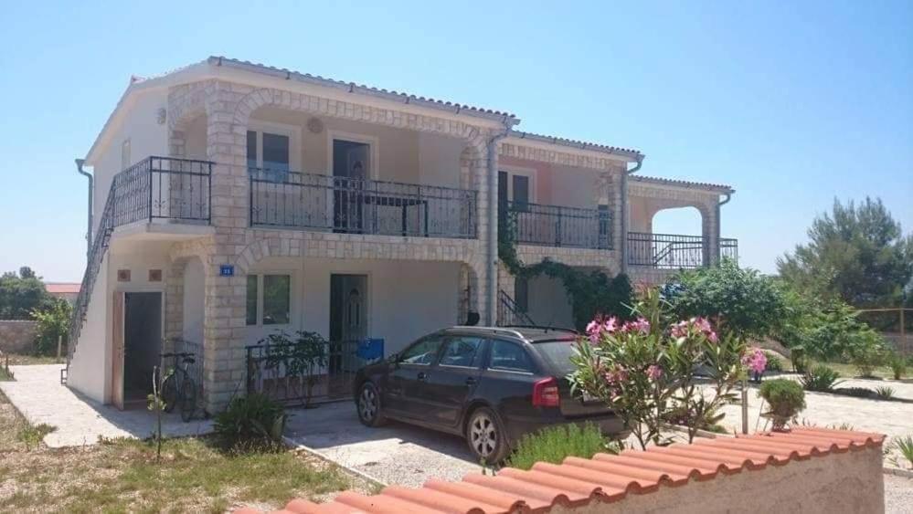 Apartmani Samanta 维尔 外观 照片